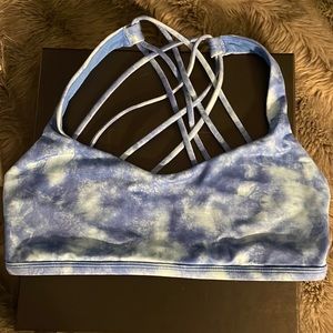 Lululemon Free To Be Bra Wild sz 8 color: Tidal Trip Dream Blue. EUC